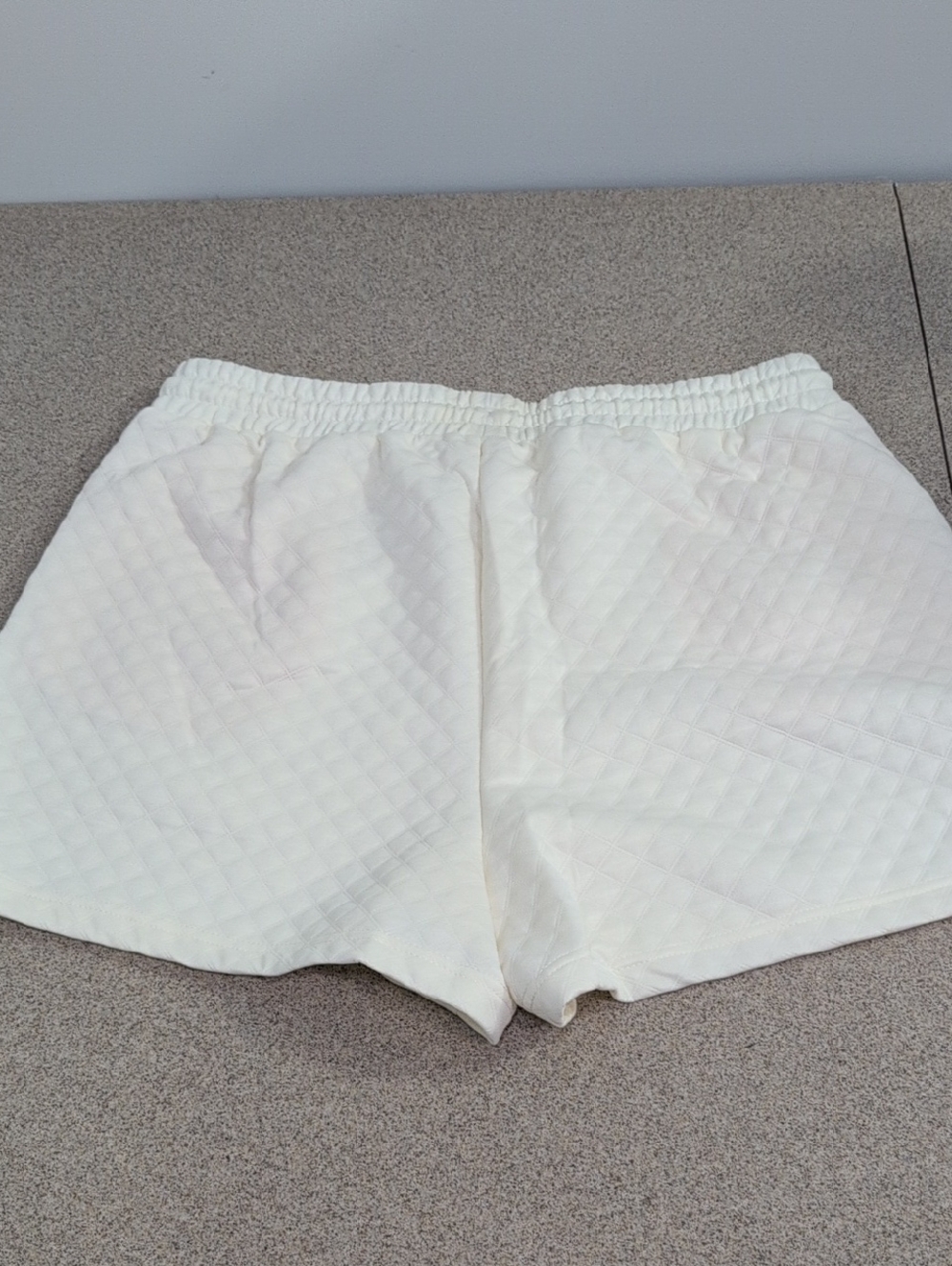 Mary Square Short Set, Madelyn, Top & Shorts, Quilted Cream, Loungewear, Size XL - Picture 11 of 15